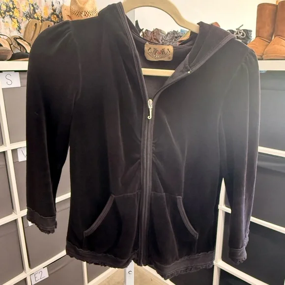 Juicy Couture Vintage Velour Black Velvet Lace Trim Tracksuit Jacket - Picture 1 of 11